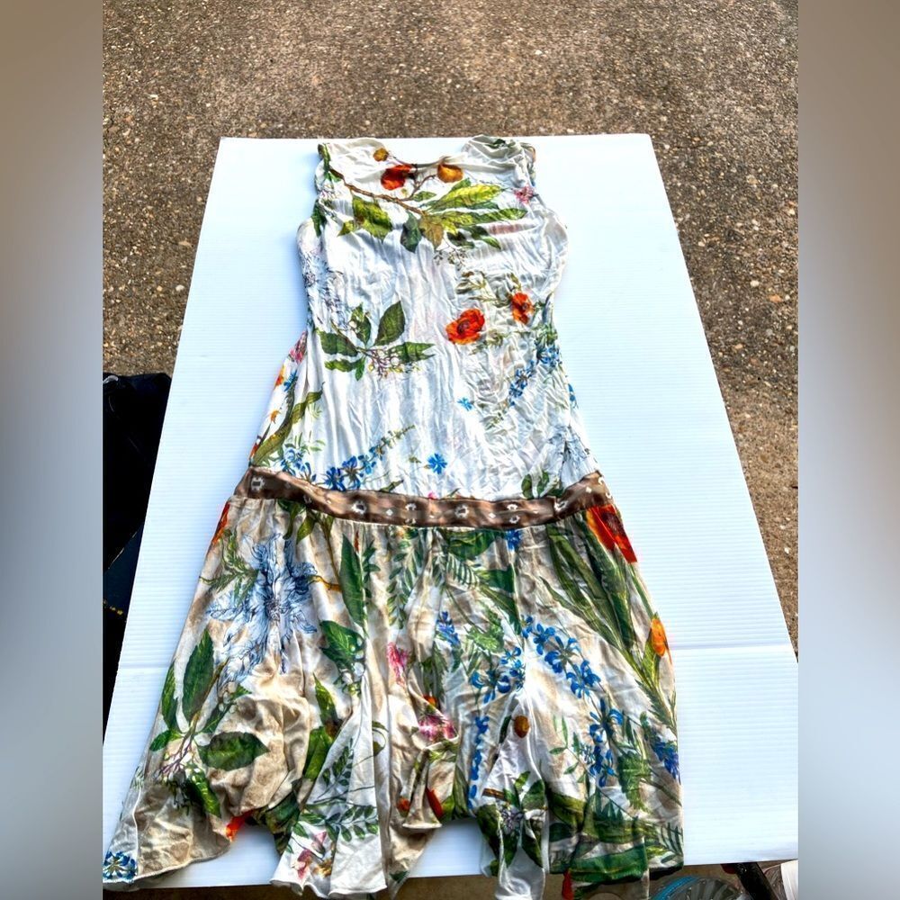 Roberto Cavalli dress - cream colored Drop Waist Floral Dress New - Size 4 Class